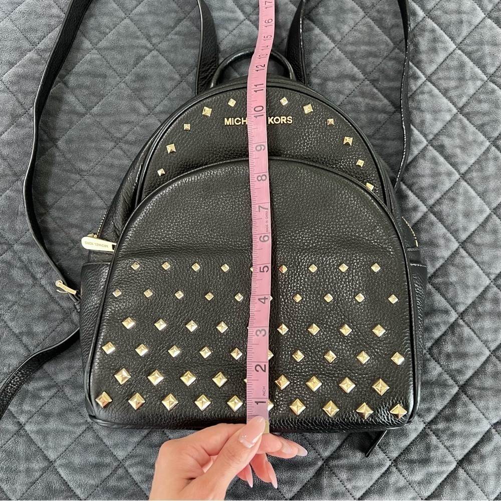 Michael Kors Backpack Women Studded Leather Backpack Black Gold Medium - Picture 5 of 13